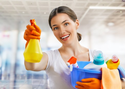 Sustainable carpet cleaning operations with recycling and emissions reduction