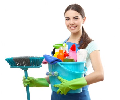 Professional office cleaning in a shared SE16 business space